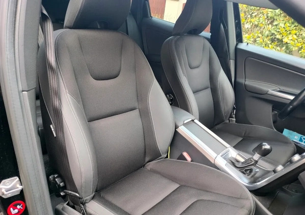 Volvo XC 60 cena 59800 przebieg: 194000, rok produkcji 2013 z Kielce małe 562